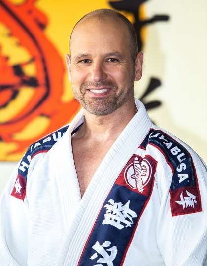 Jörg Gantert lächelt in die Kamera, Karateweltmeister